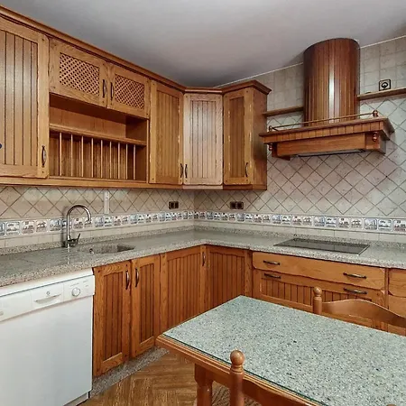 4 Bedroom Pet Friendly In Holiday home San Jose del Valle