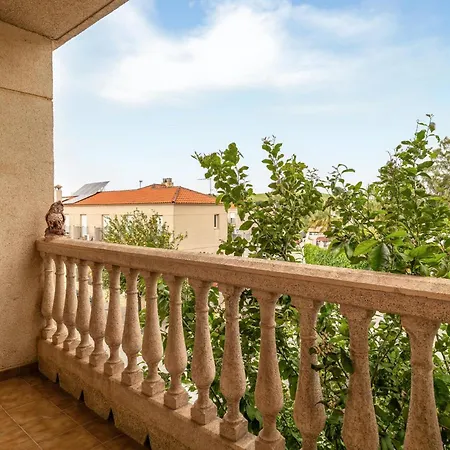 Holiday home 4 Bedroom Pet Friendly In