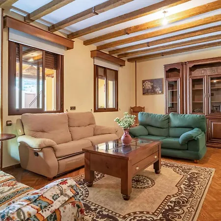 4 Bedroom Pet Friendly In San Jose del Valle